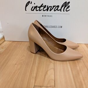 L'intervalle Women's Tan Heels